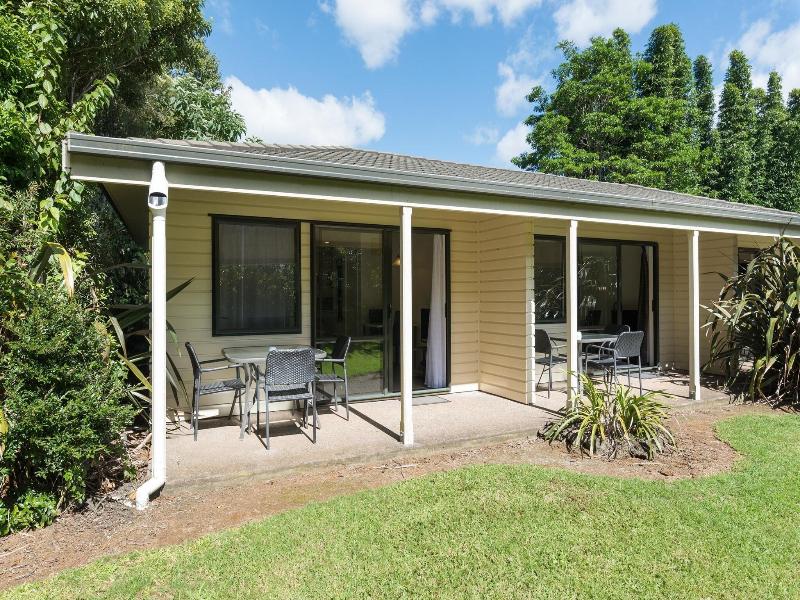 Kauri Park Motel image