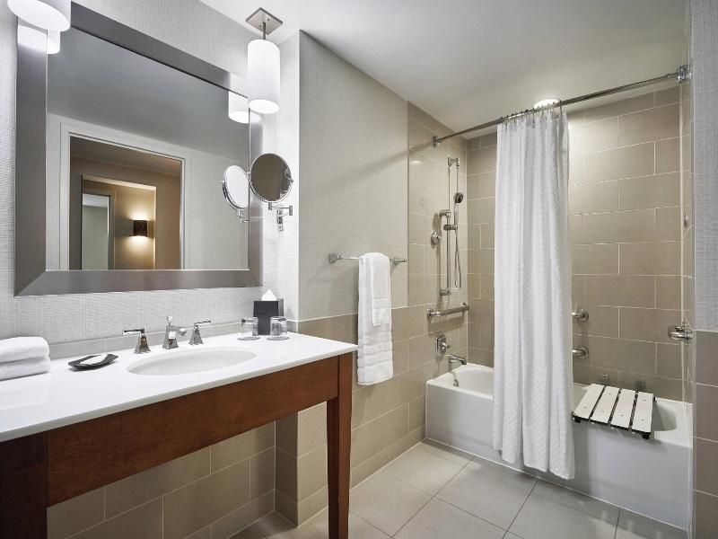 The Westin Virginia Beach Town Center image