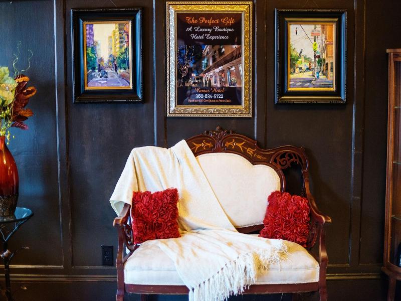 Camas Hotel image