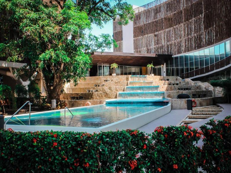 MonByHotels Tuxpan image