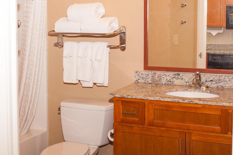 Candlewood Suites Logan image