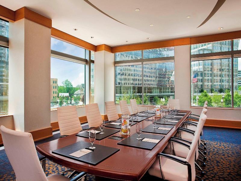 The Westin Arlington Gateway image