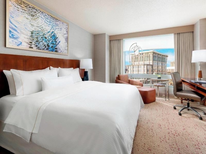 The Westin Arlington Gateway image