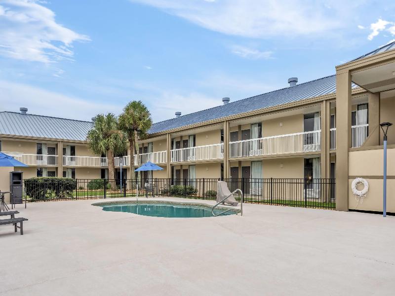 Days Inn By Wyndham Adel