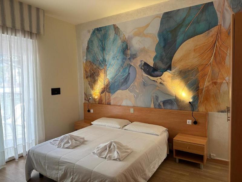 La Maison Hotel image