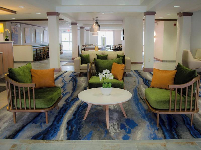 Fairfield Inn & Suites by Marriott Hazleton image