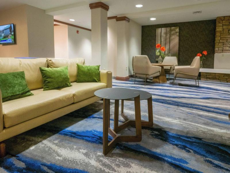 Fairfield Inn & Suites by Marriott Hazleton image