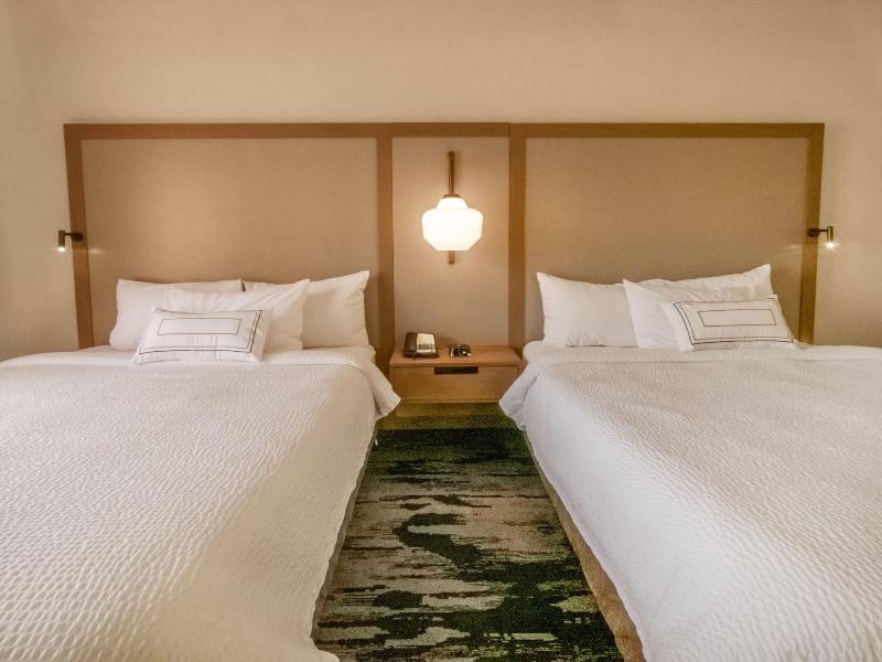 Fairfield Inn & Suites by Marriott Hazleton image