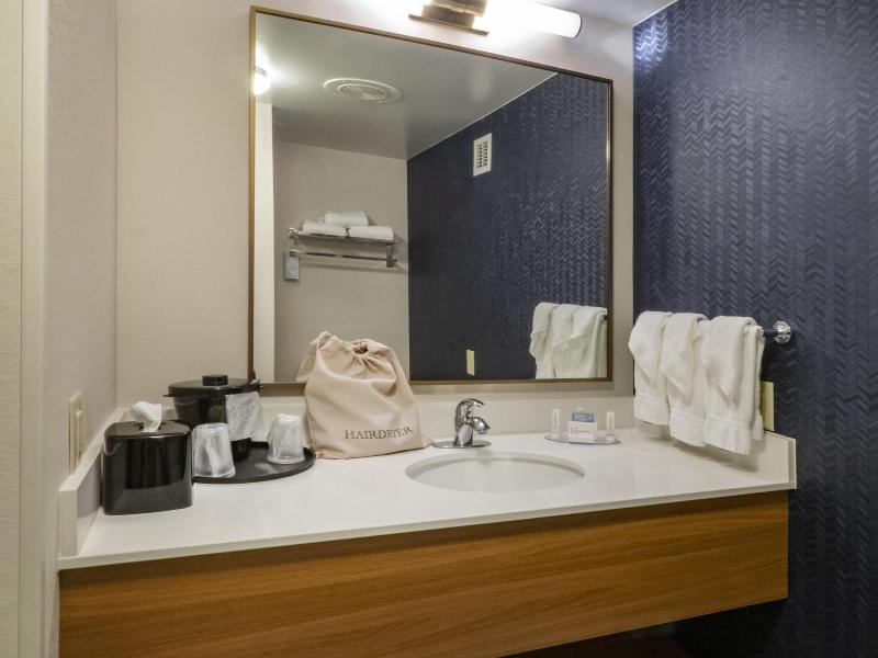 Fairfield Inn & Suites by Marriott Hazleton image