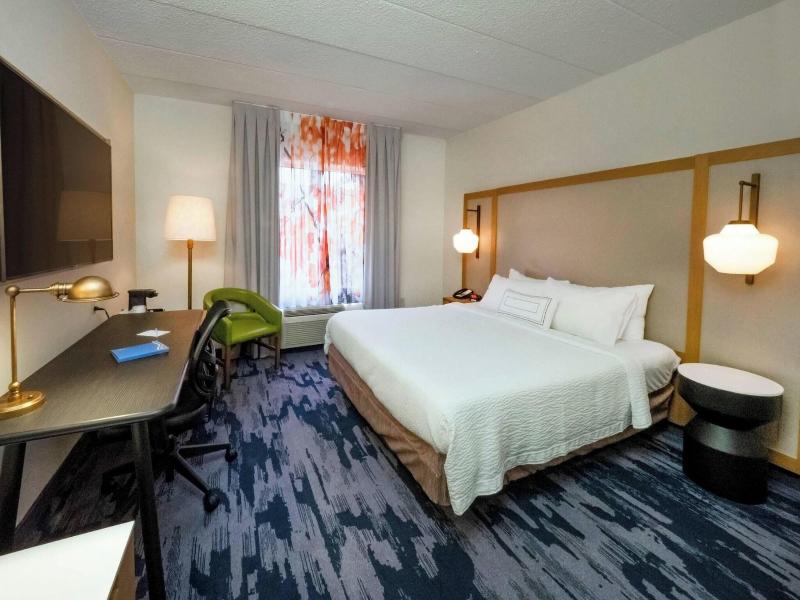 Fairfield Inn & Suites by Marriott Hazleton image