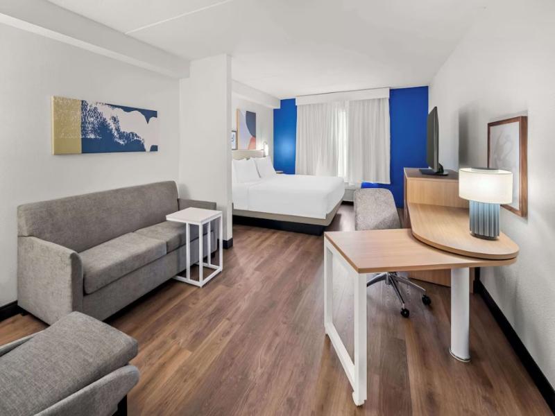 Spark By Hilton Woodbridge image