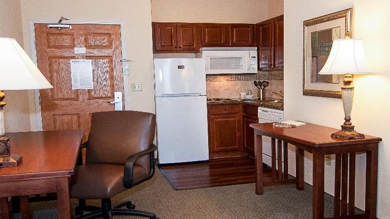 Staybridge Suites Wichita — photo 105