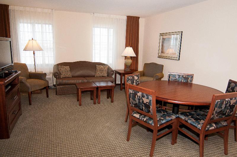 Staybridge Suites Wichita — photo 70