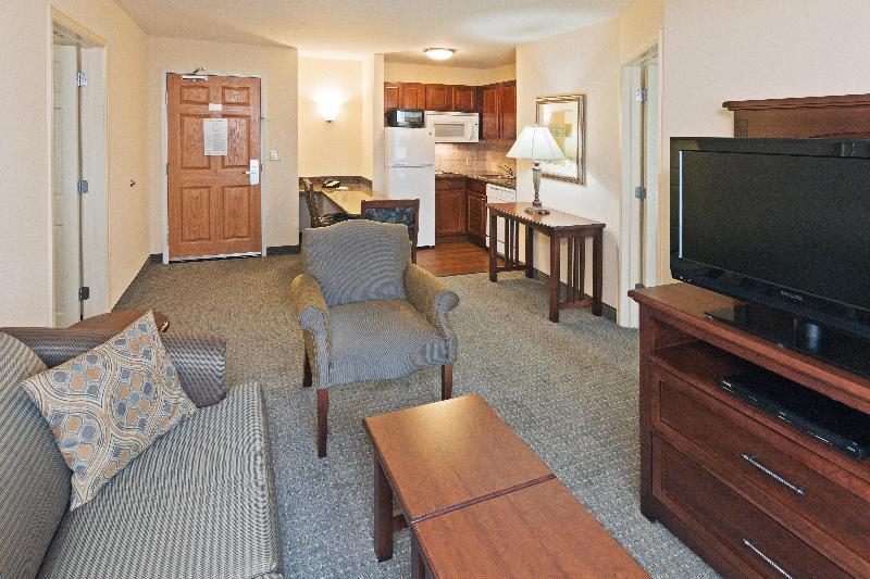 Staybridge Suites Wichita — photo 16
