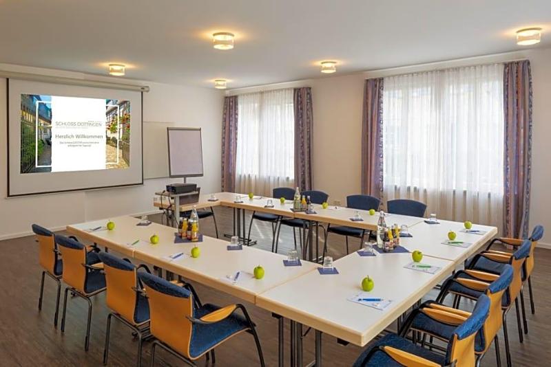 Schloß Döttingen image