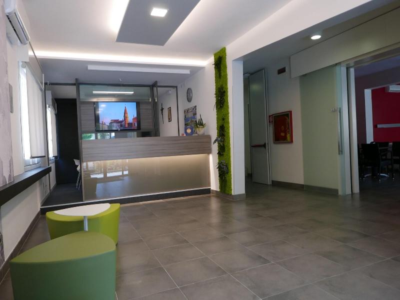 Hotel Nederland image