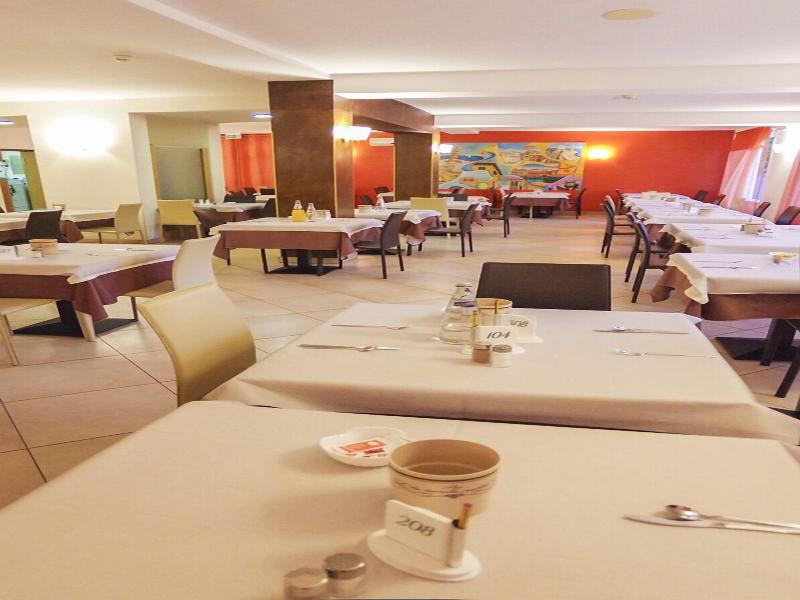 Hotel Nederland image