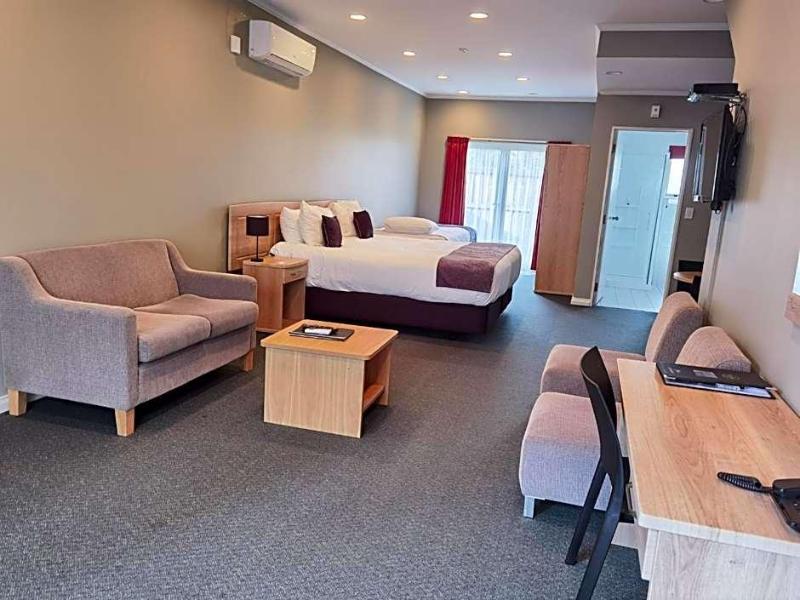 Cornwall Motor Lodge image