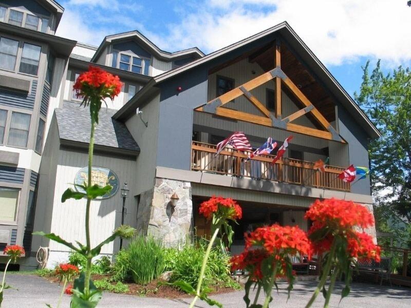 The valley Inn Ascend Collection image