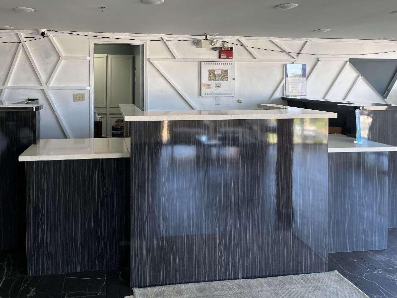 Studio 6 Suites Delano, CA image