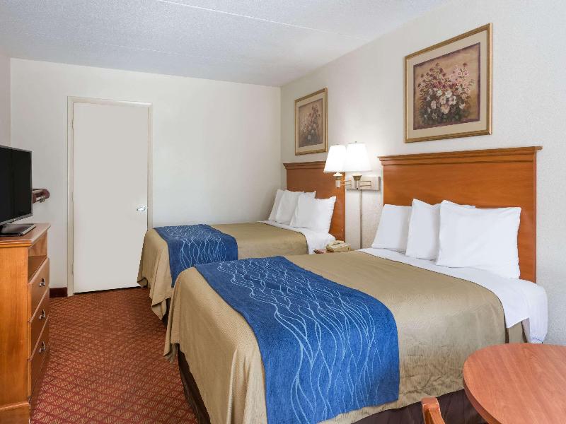 Days Inn By Wyndham Winston Salem North image