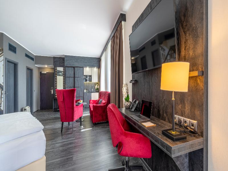 PLAZA Premium Schwerin — photo 18