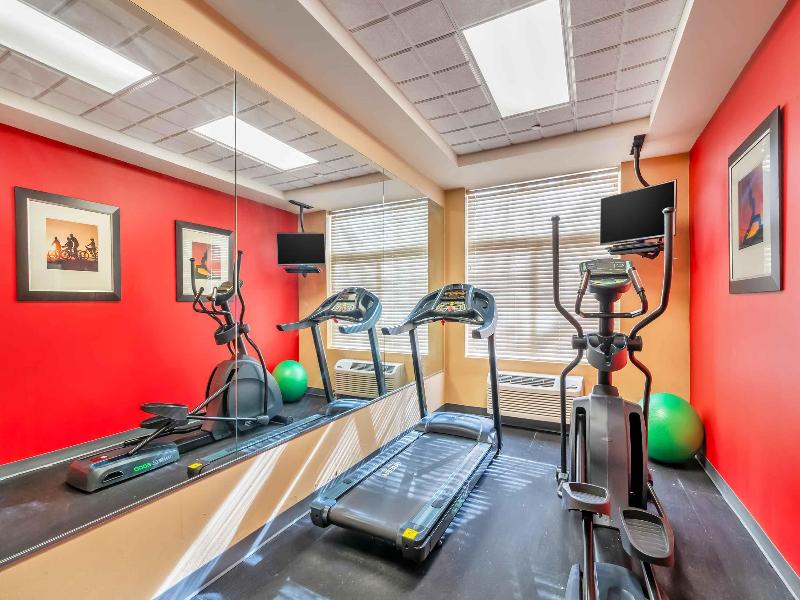 Extended Stay America - Chesapeake - Greenbrier Ci image