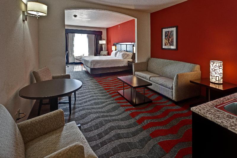 Holiday Inn Express Wichita Northwest - Airport Ar photo 10