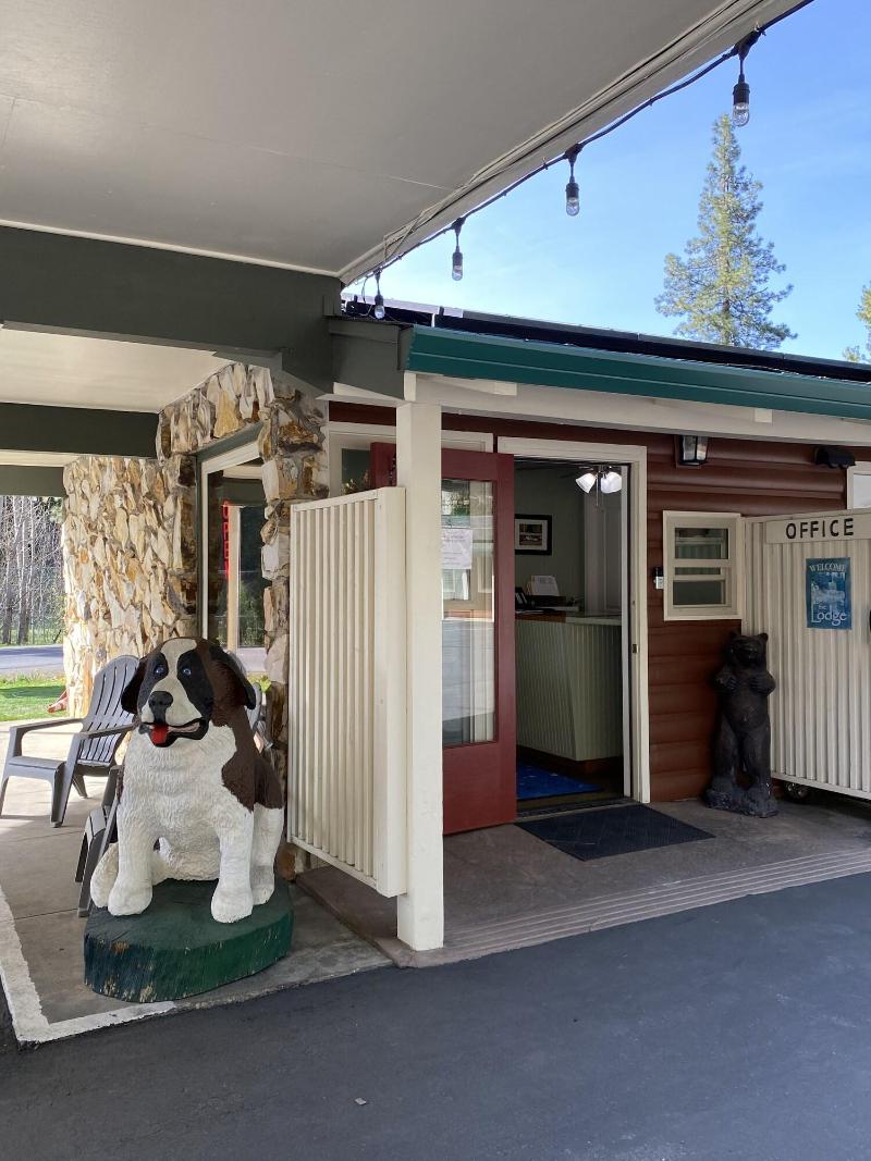 Arnold Meadowmont Lodge image