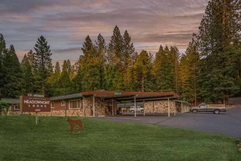 Arnold Meadowmont Lodge — general view