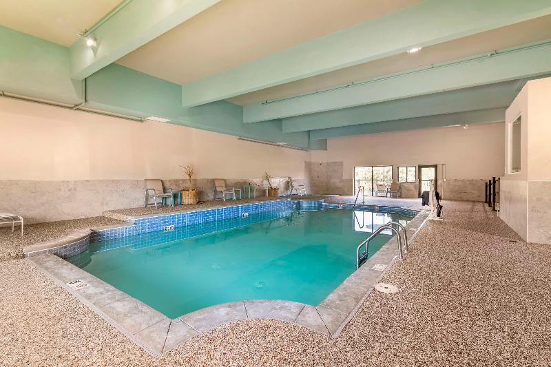Best Western Plus Landmark Inn image