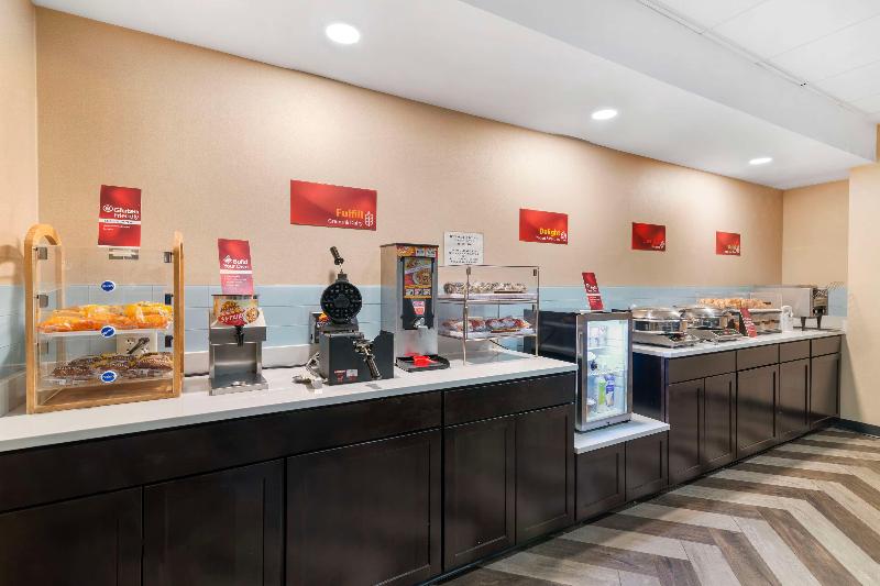 Best Western Plus Landmark Inn image