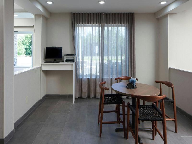 Fairfield Inn and Suites by Marriott South Boston