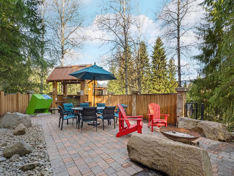 Hilton Grand Vacations Club Whistler image