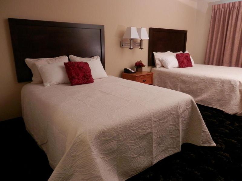 Grand View Inn & Suites image