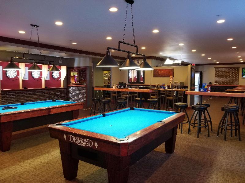 Grand View Inn & Suites image