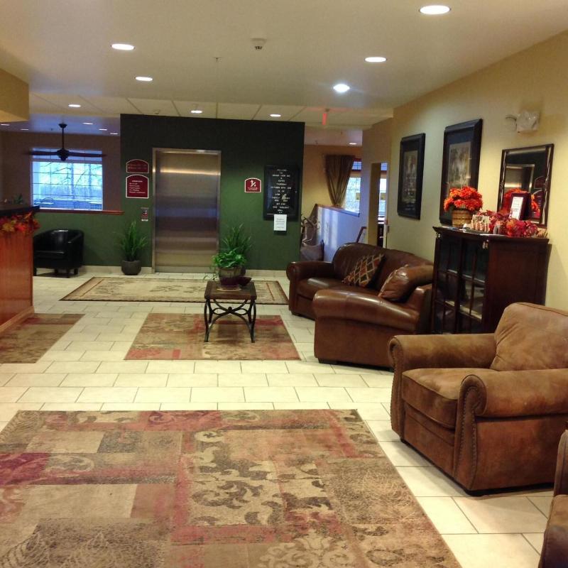 Grand View Inn & Suites image