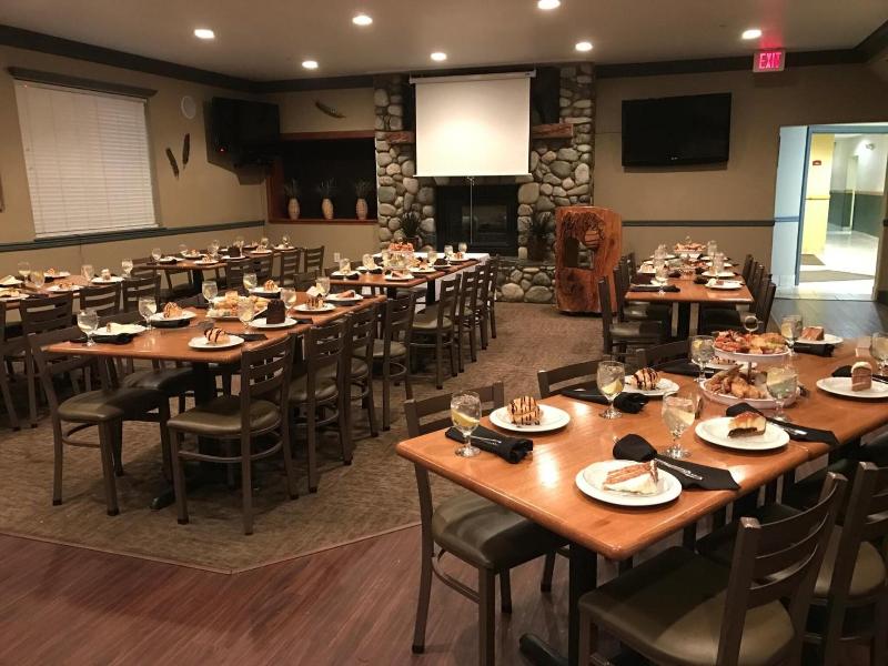 Grand View Inn & Suites image