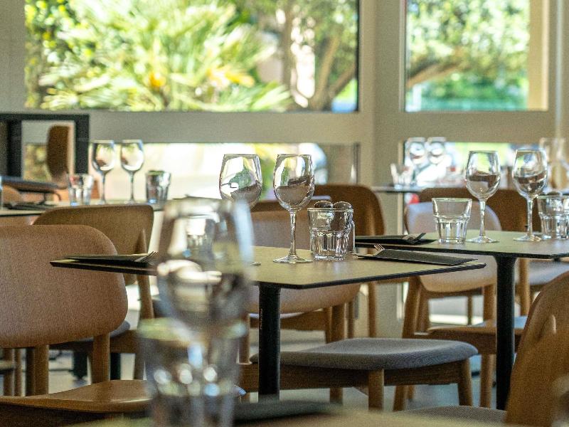 ibis Loriol Le Pouzin image