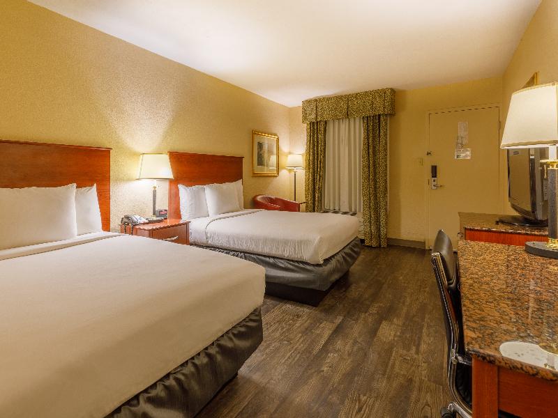Northwest Inn image