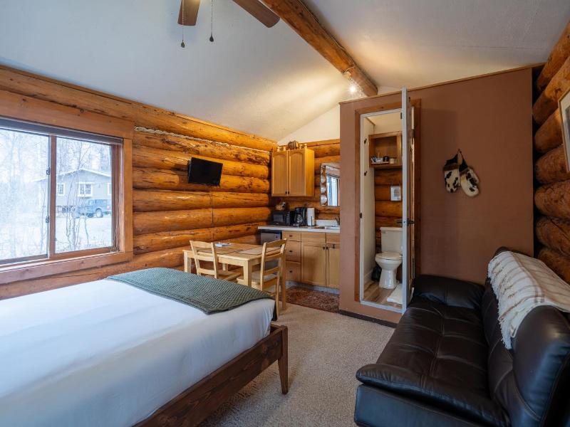 Hatcher Pass Bed and Breakfast