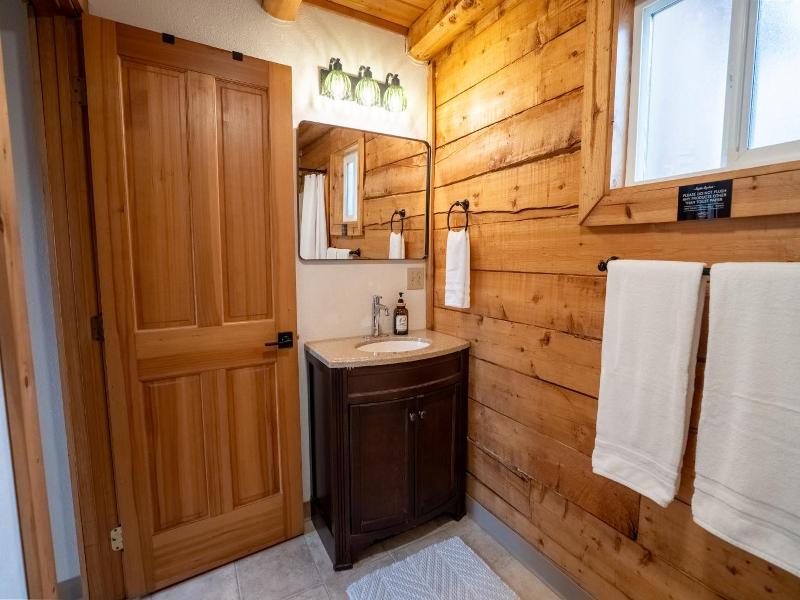 Hatcher Pass Bed and Breakfast