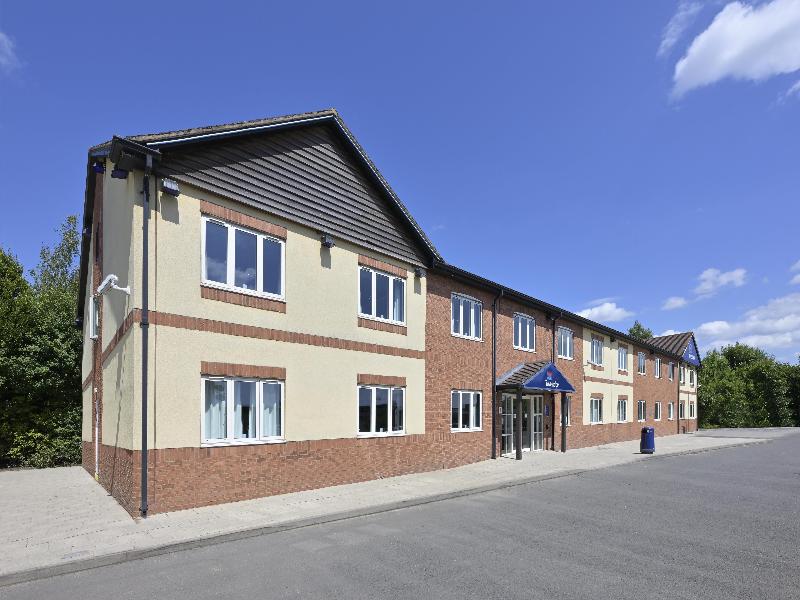 Travelodge Shrewsbury Battlefield image