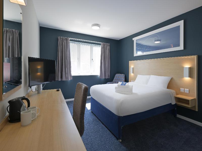 Travelodge Shrewsbury Battlefield image