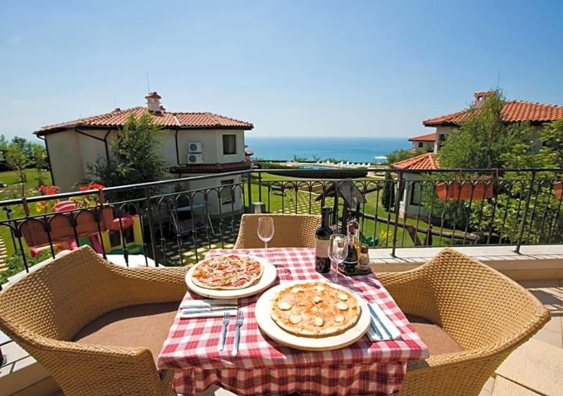 BlackSeaRama Golf & Villas