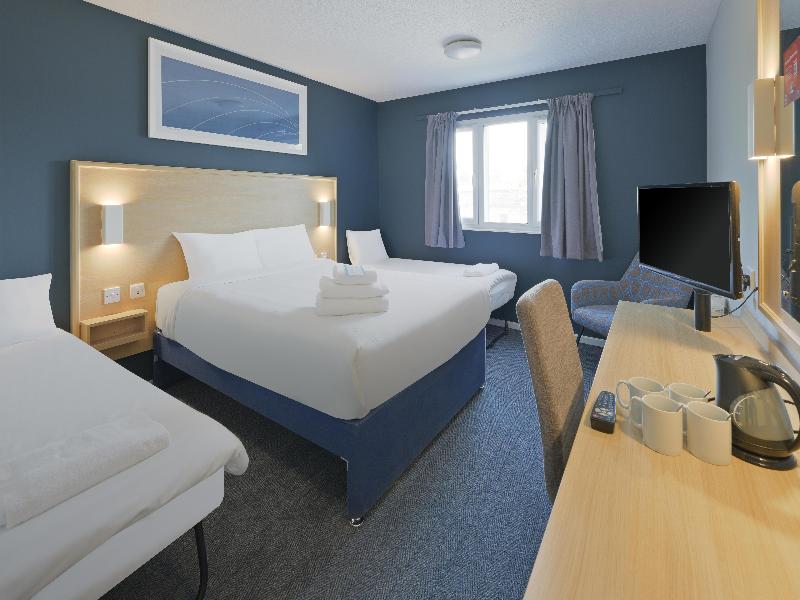 Travelodge Warrington image
