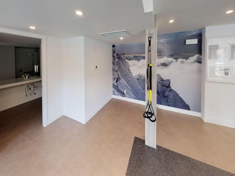 Le Chamois Hotel Whistler image