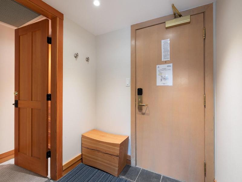 Le Chamois Hotel Whistler image