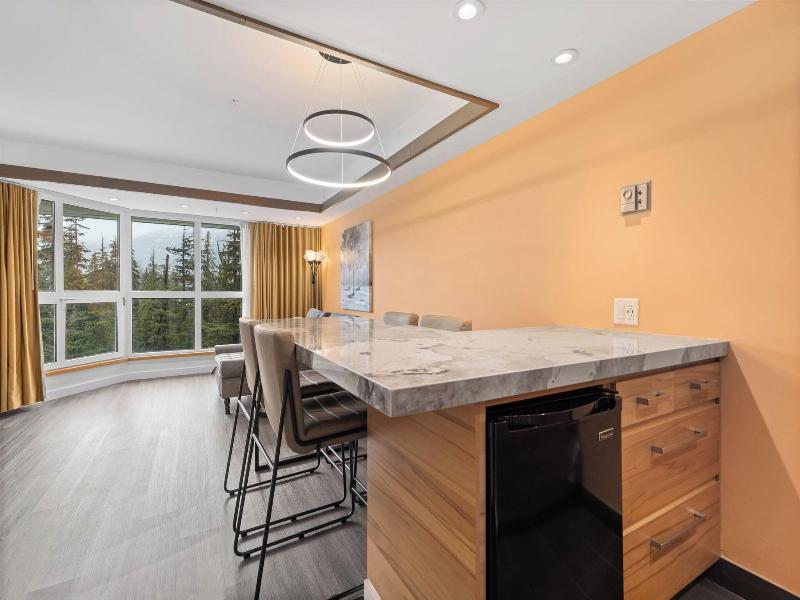 Le Chamois Hotel Whistler image