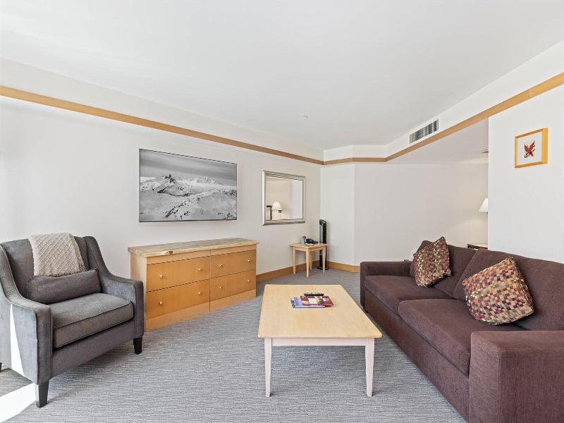 Le Chamois Hotel Whistler image